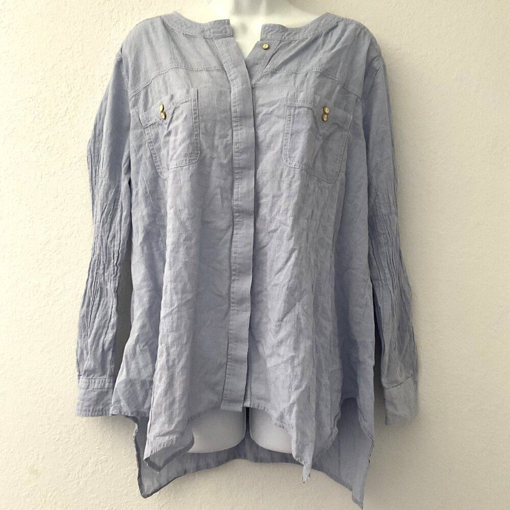 Democracy Plus 1X Fly Front Roll Tab Button Down Blouse Top Blue Chambray Denim